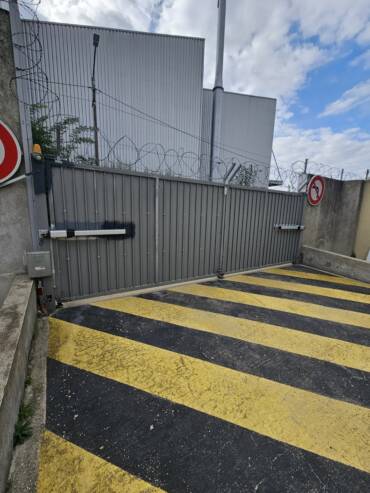 Portail Battant Industriel