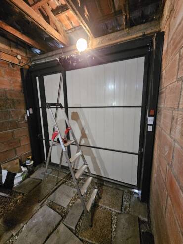 portail garage basculante XPERT PORTAI R0014