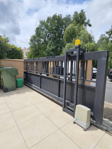Installation Le portail coulissant Xpert Portail