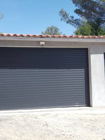 porte de garage enroulable residence
