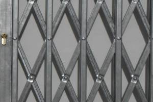 types de rideaux et grilles métalliques